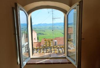 The yellow house allows 18 year olds to book a room