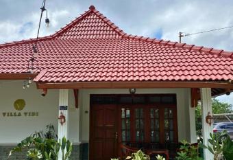 Vila Vidi Kaliurang has Balcony rooms