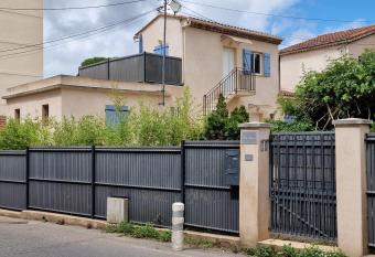 Studio Villa Monica has Balcony rooms