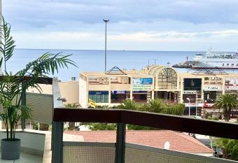 Jardines del Sur By Deihu Experiencias allows 18 year olds to book a room