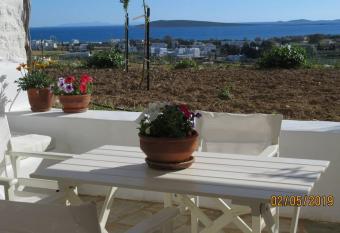 Stone Cottage with amazing view has Balcony rooms