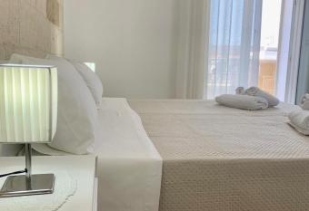 Grandangolo has Balcony rooms