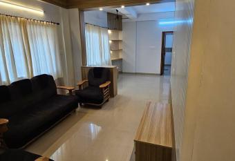 comfortable 2br flat in Kozhikode has Balcony rooms