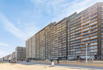 Luxe apartement Zeedijk 122 has Balcony rooms