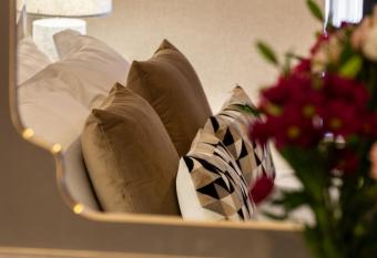 Crown Street Aparthotel allows 18 year olds to book a room