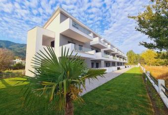 Agivo has Balcony rooms