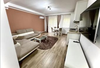 Forest View 2 - Apartment has Balcony rooms