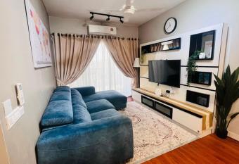 D Camellia Ecohill Homestay has Balcony rooms