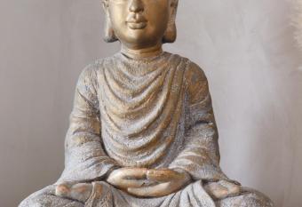 Private Duplex with Jacuzzi -GANCHI- has rooms with a private hot tub