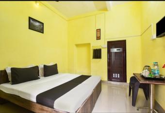Heritage inn howrah railway station allows 18 year olds to book a room