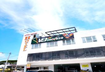 OYO 90975 Atta Hotel allows 18 year olds to book a room