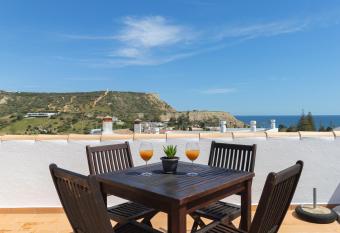 Seashell Henriques residence ll has Balcony rooms