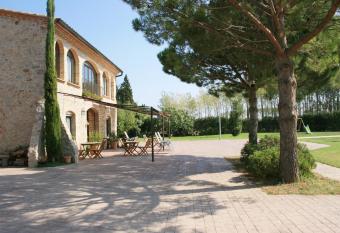 Mas del Joncar has Balcony rooms
