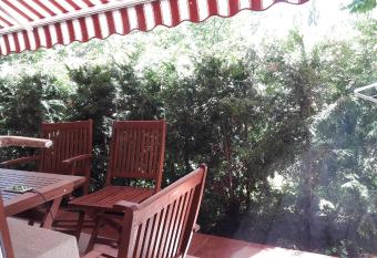 Liliom a Strandn  l allows 18 year olds to book a room