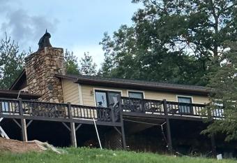 Peak Harmony Retreat allows 18 year olds to book a room