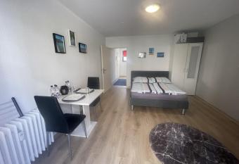 City Appartement Top Lage has Balcony rooms