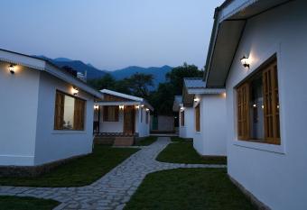 Saanjh Cottages has Balcony rooms