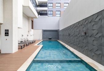 Apto confort  vel a 180m da praia em Bombas RCG201 allows 18 year olds to book a room