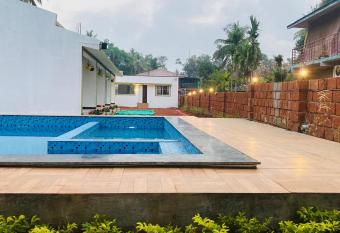 Sapphire Resort has Balcony rooms