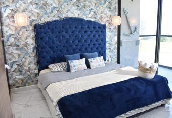 Lujoso apto con vista al mar has Balcony rooms