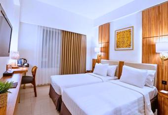 Cempaka Deluxe Room 1 BR JU18 allows 18 year olds to book a room