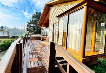Algarrobo Casa Niza has Balcony rooms