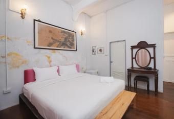 Mitr Inn Yaowarat -                                                    has Balcony rooms