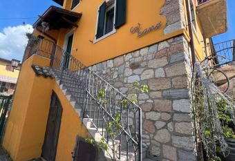 Caivano Rooms allows 18 year olds to book a room