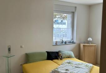 Monteurwohnung Viersen Central allows 18 year olds to book a room