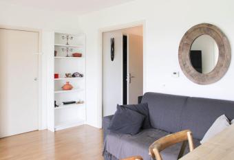 Spacious apartment with panoramic view has Balcony rooms