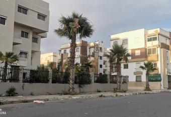 Appartement Proche plage Bouznika Bouznika allows 18 year olds to book a room