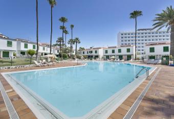 Precioso Bungalow De Playa has Smoking/Balcony rooms