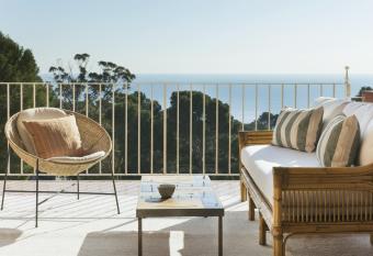 Apartamento MAREA ALTA con parking y piscina has Balcony rooms