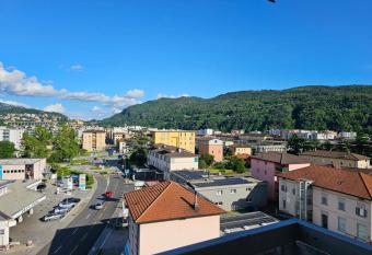 Torre Sirna Balerna allows 18 year olds to book a room