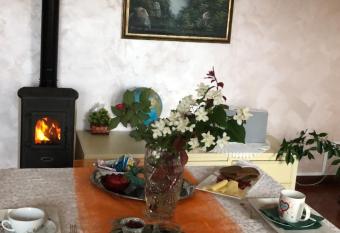 B&b La mimosa has Balcony rooms