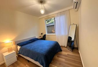 Peaceful apartment in Camberwell has Balcony rooms