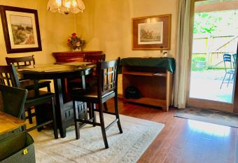 Tranquil Basement Apartment by the woods allows 18 year olds to book a room