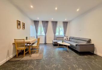 Apartment in Pukersdorf bei Wien Top 5 has Balcony rooms