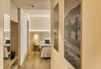 Hotel Emporium - Adults Only allows 18 year olds to book a room