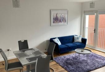 The Duffy has Balcony rooms