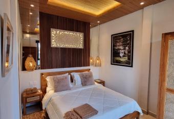 VILLA SARY AKAR Ubud allows 18 year olds to book a room