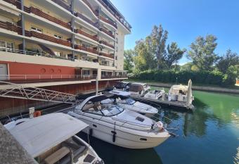 Marina Parc has Balcony rooms