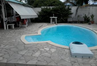 VILLA DISCRETE avec PISCINE has Balcony rooms