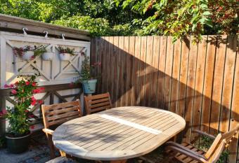 Hyggeligt byhus i hjertet af Viborg has Balcony rooms