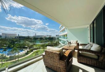 Exclusivo y bell  simo condominio en Cabo Norte has rooms with a private hot tub