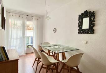 Migjorn Apartment a place in the heart of Sitges allows 18 year olds to book a room