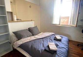 Studio Vichy allows 18 year olds to book a room