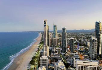 Oceanfront Serenity 2Beds Ocean view Apt has rooms with a private hot tub