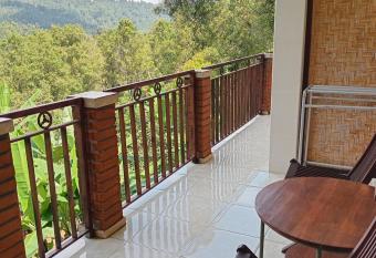 Kanaya Homestay Munduk has Balcony rooms