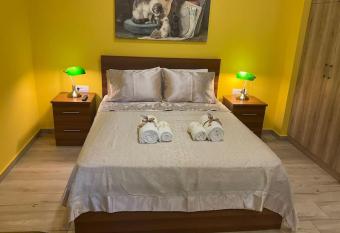 Gaia Suite has rooms with a private hot tub